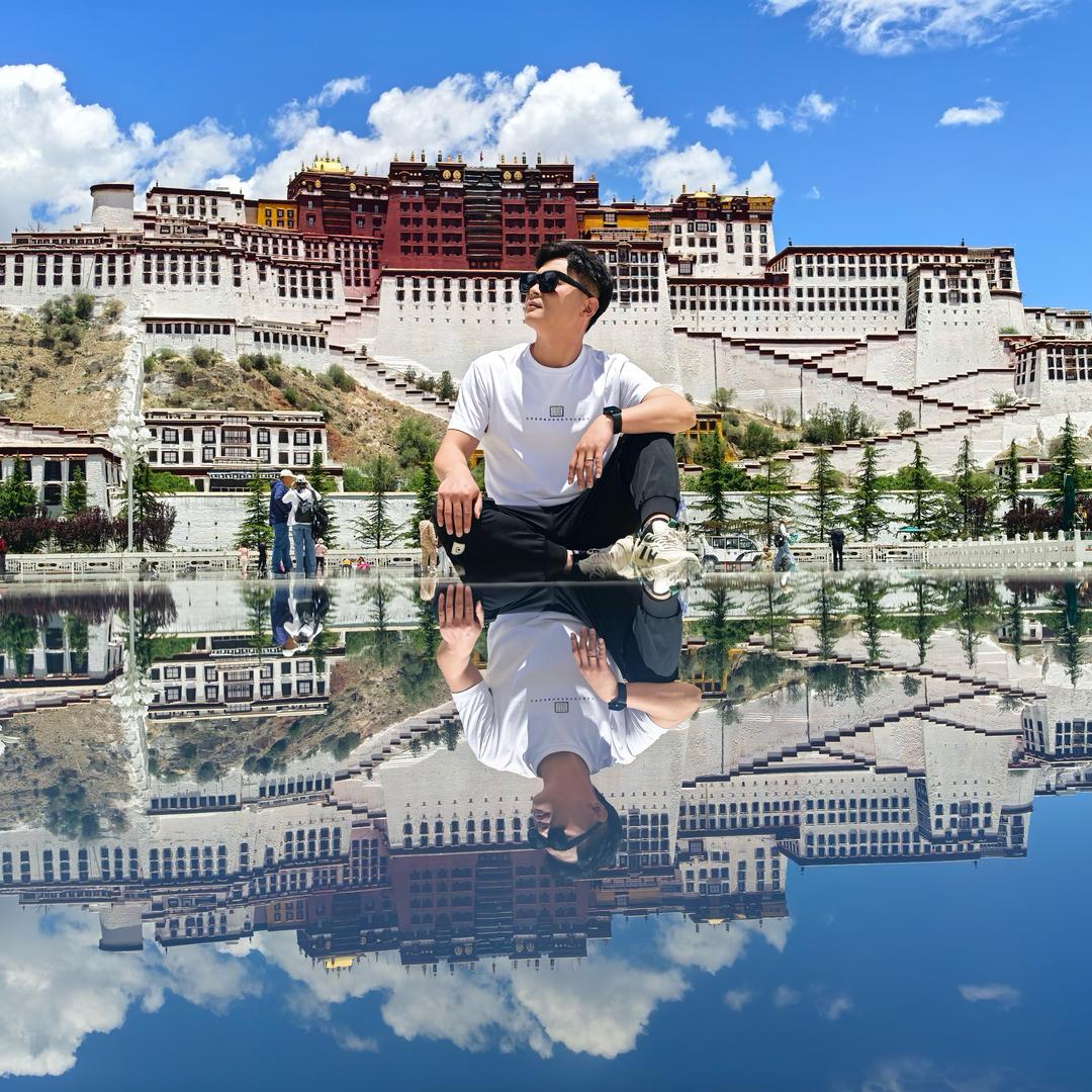 弹 弹 弹，谭走鱼尾纹