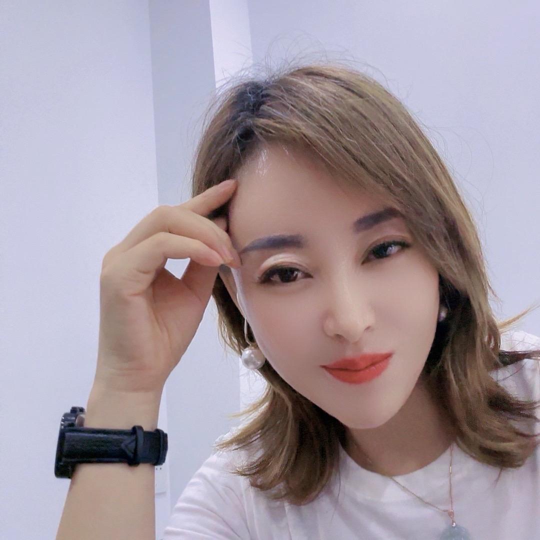 做自己的女王🧝‍♀️