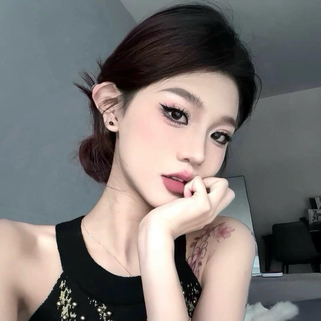 李哈哈