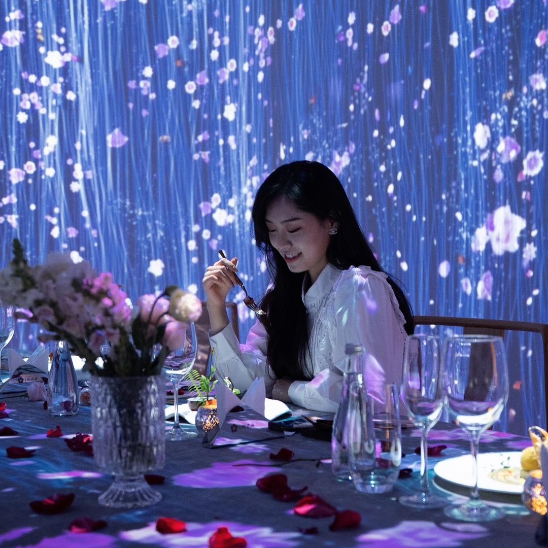 天玺桃花源·沉浸式艺术餐厅