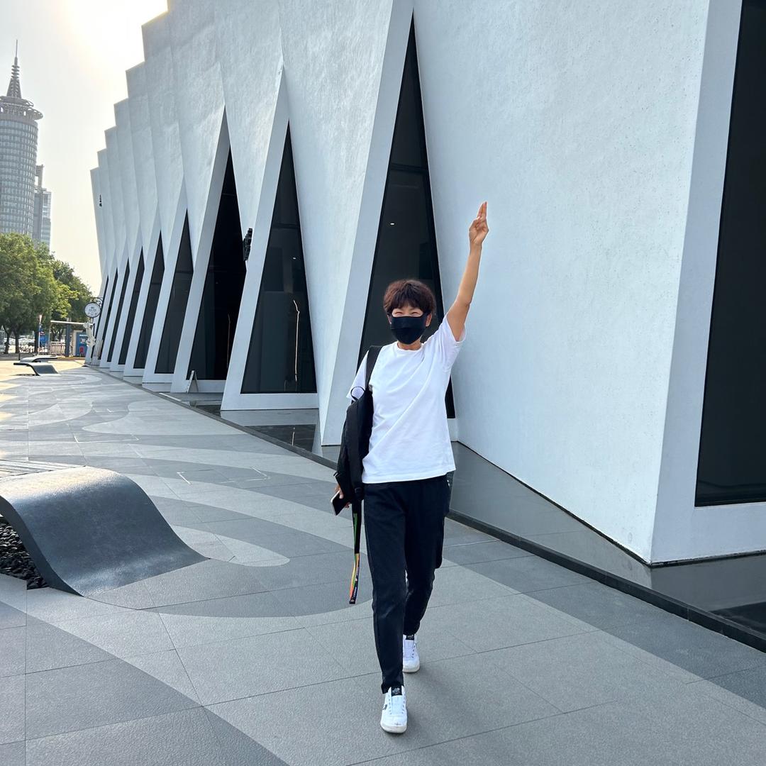 小点 向快乐出发