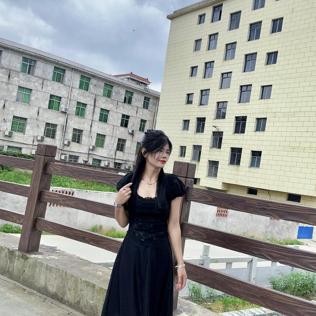 里奈 · Apr studio