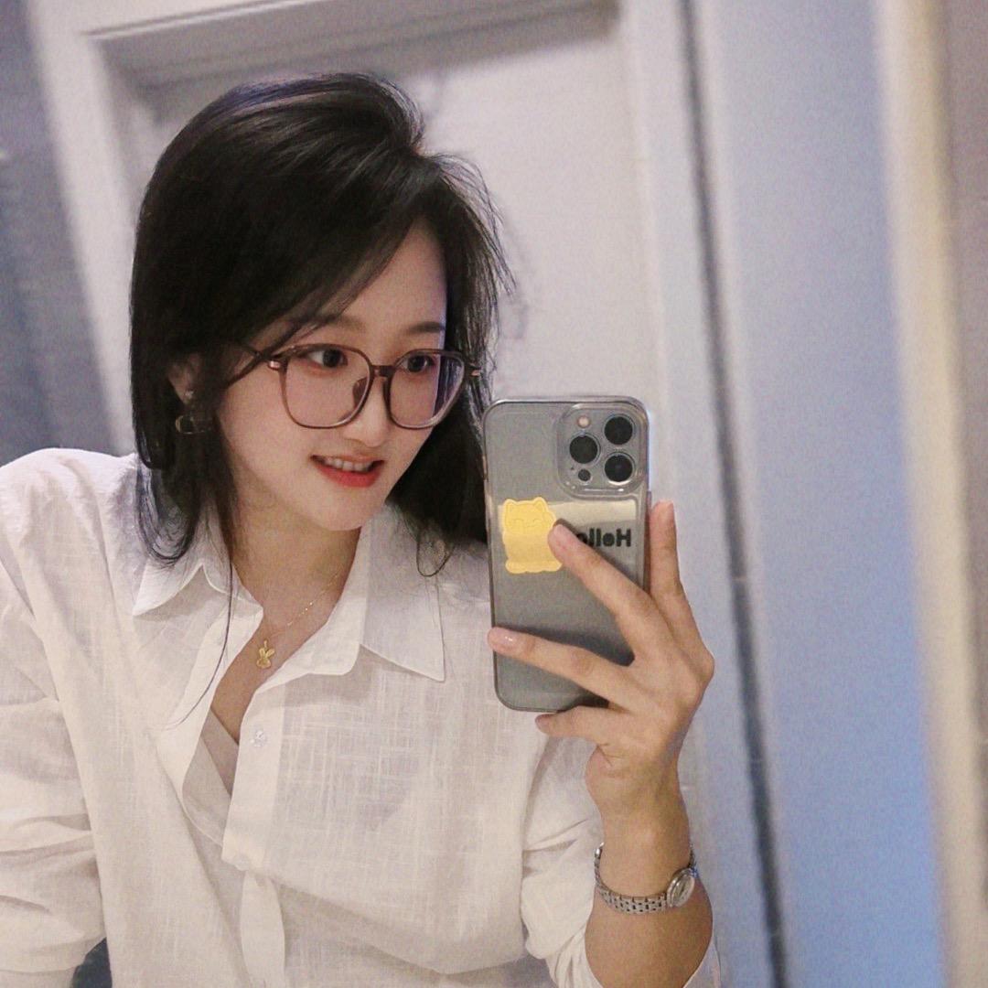 H。      💋