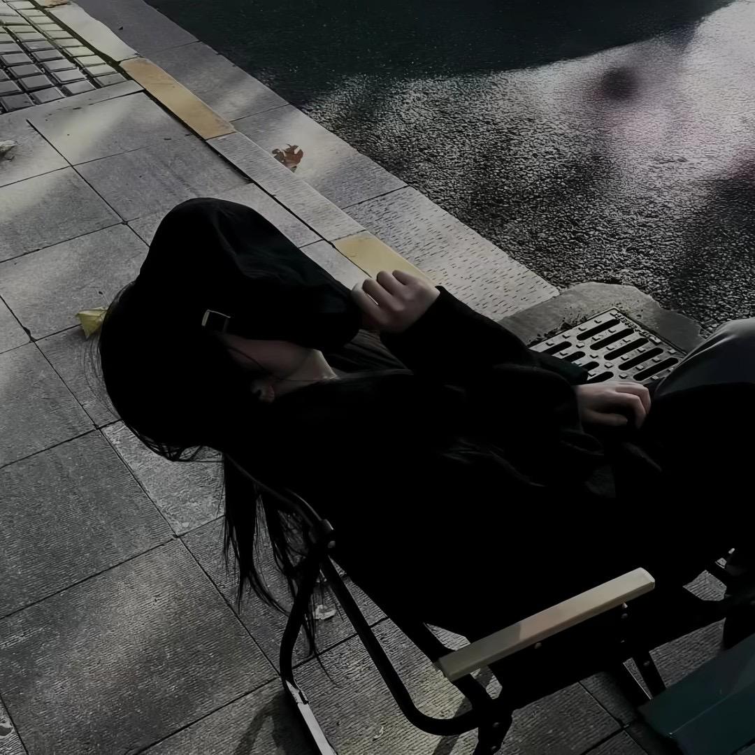 欺安