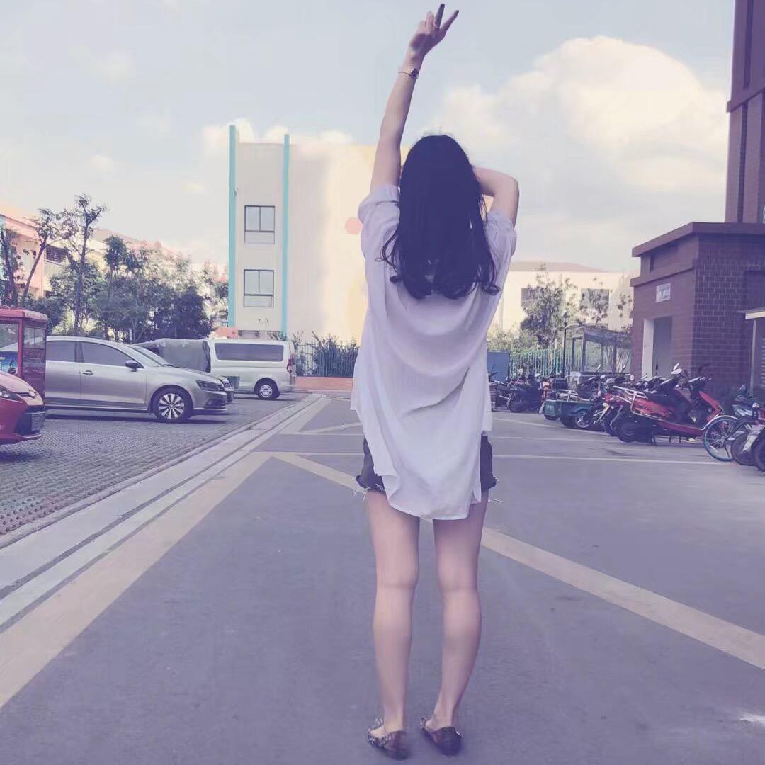 Miss  孟