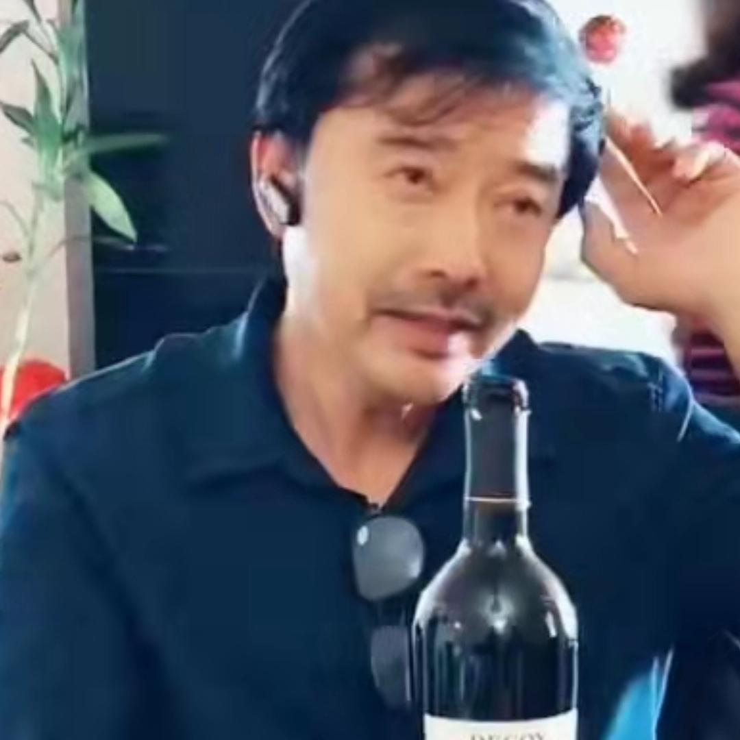 辉哥哥w