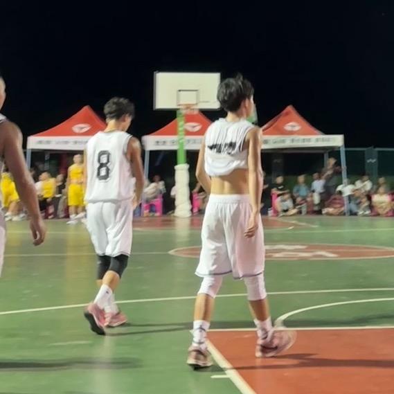 天天打🏀