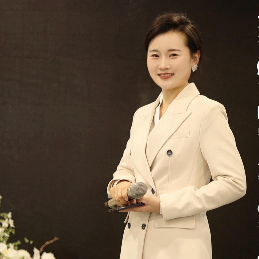 阜阳主持人梓欣