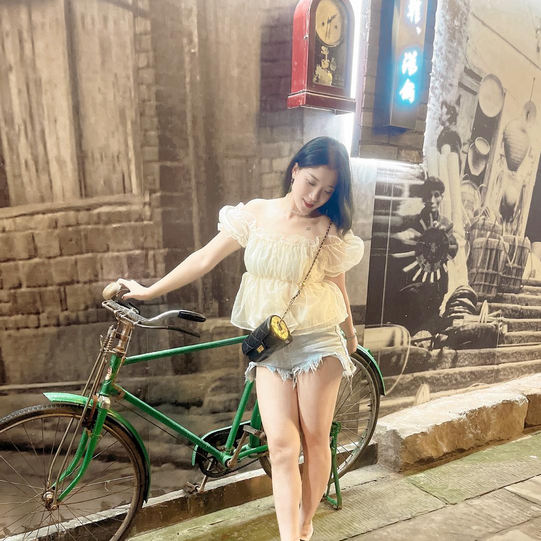 袁菇凉👧🏼《演出、化妆、盘头》