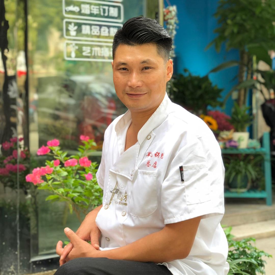 瑞哥锅魁酸辣粉