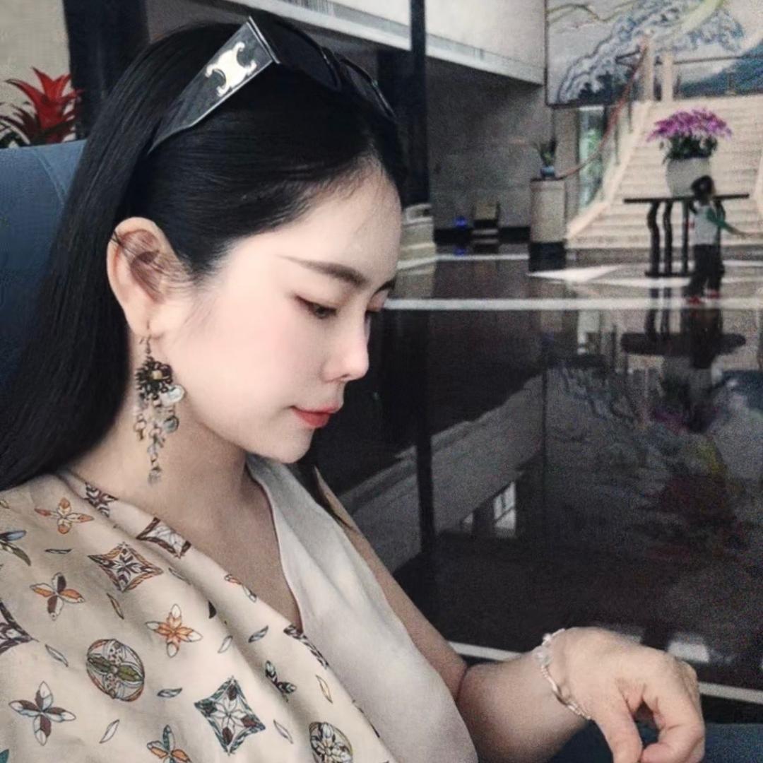 @Miss徐👑