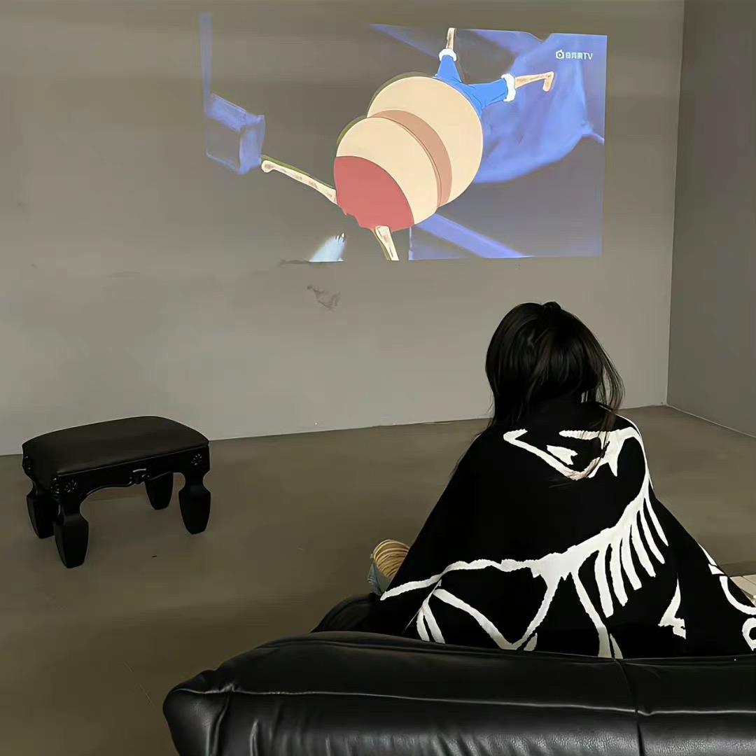 望着月