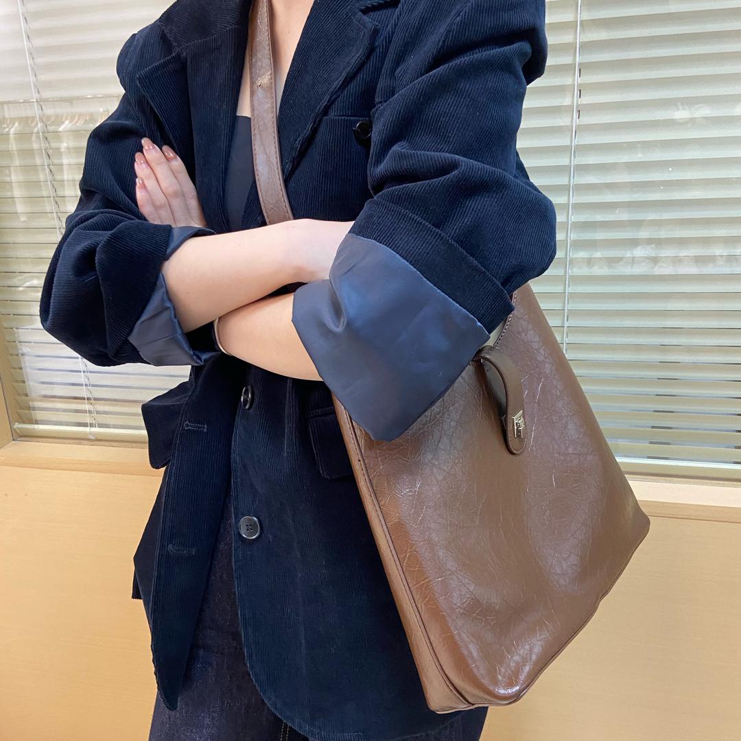 💋👜包里有只小怪兽