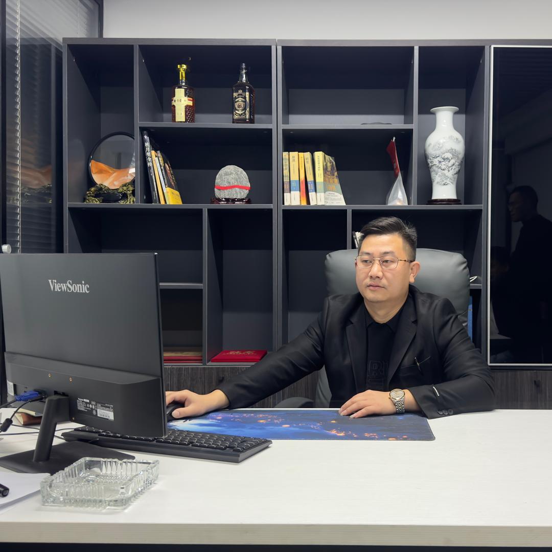 整装源头工厂门墙柜同色小谭