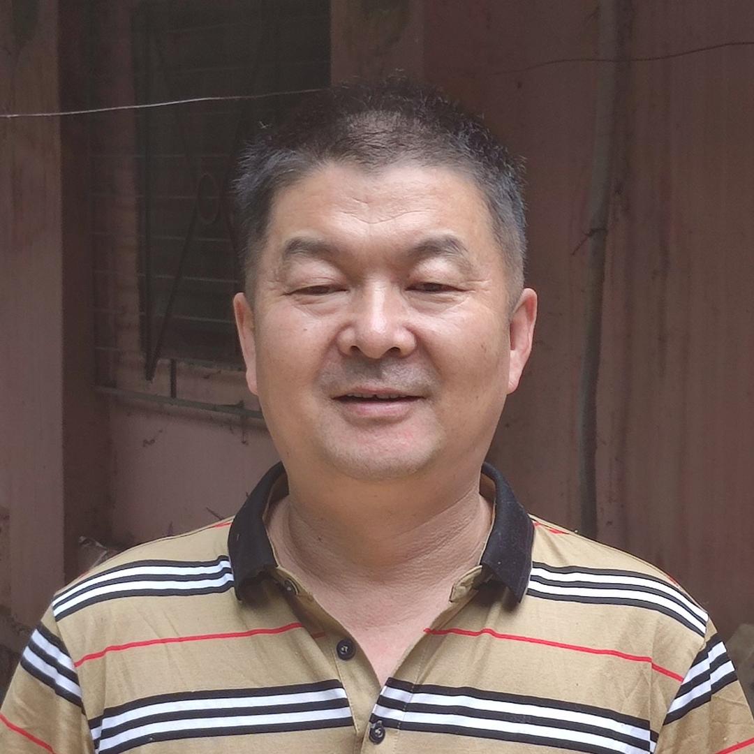张亚军