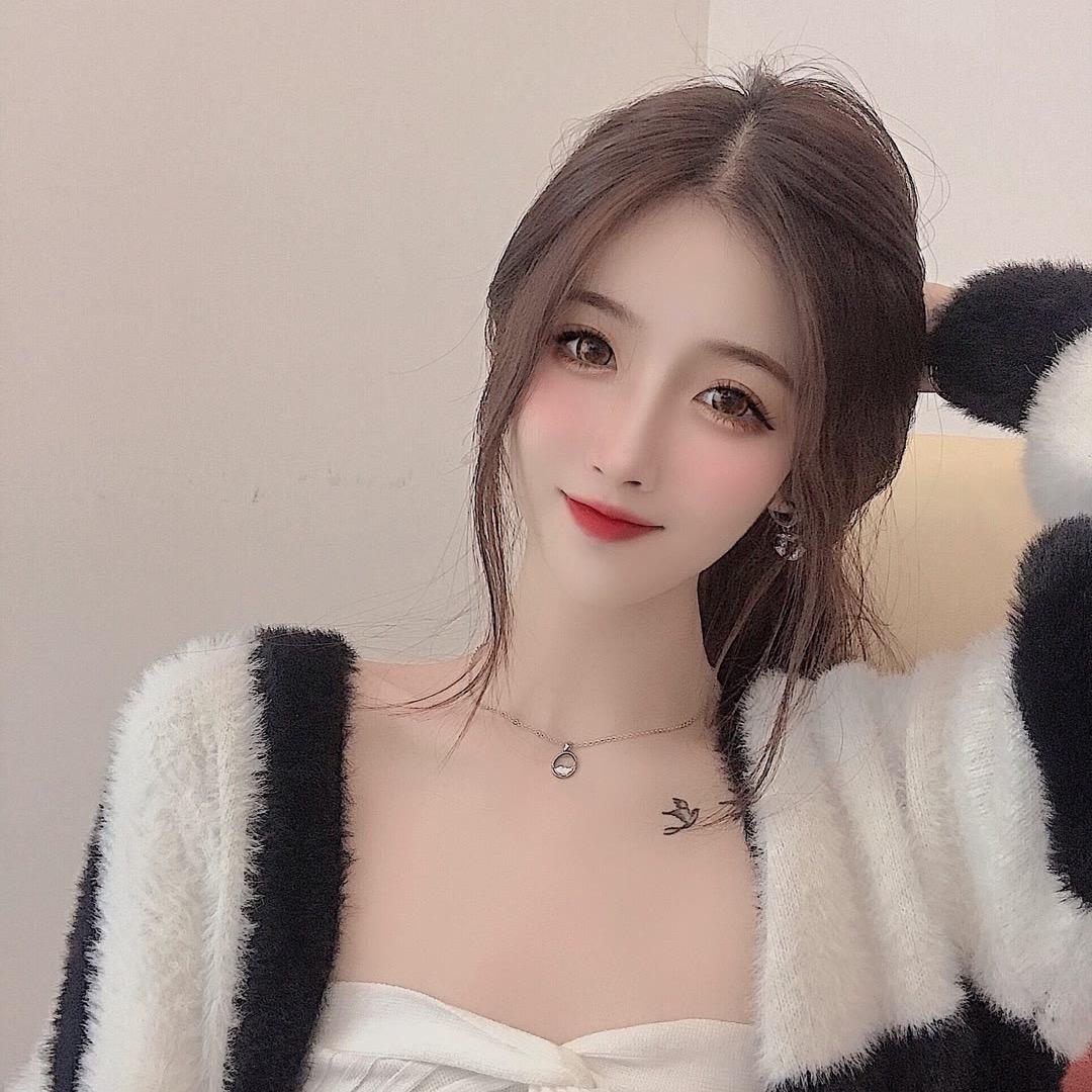 白白*