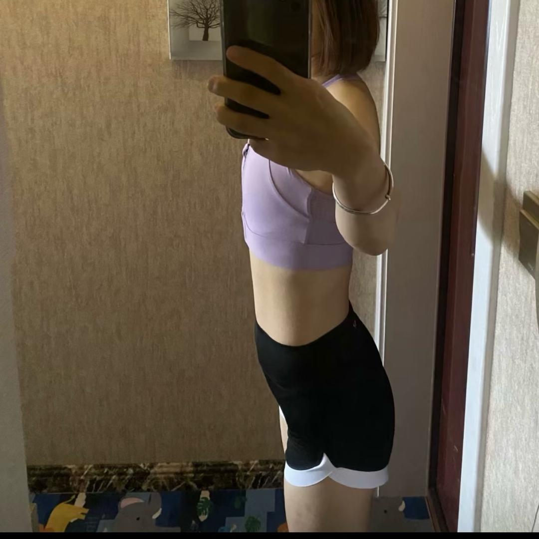 A苹果