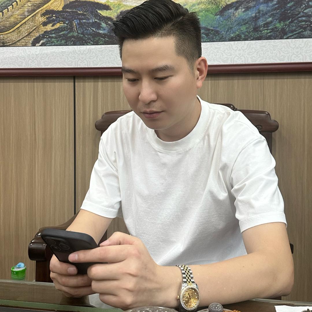 牛仔裤（李奎）