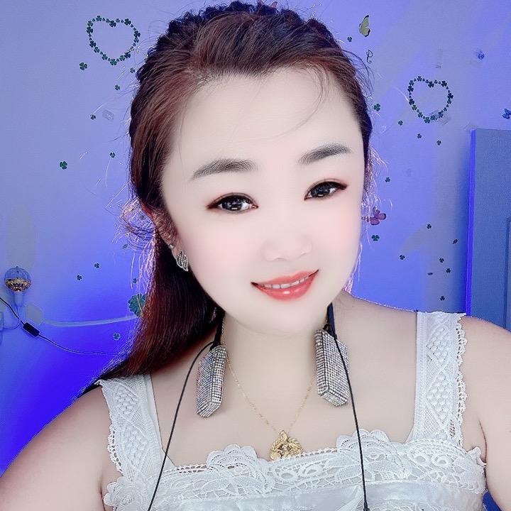 微笑彩霞