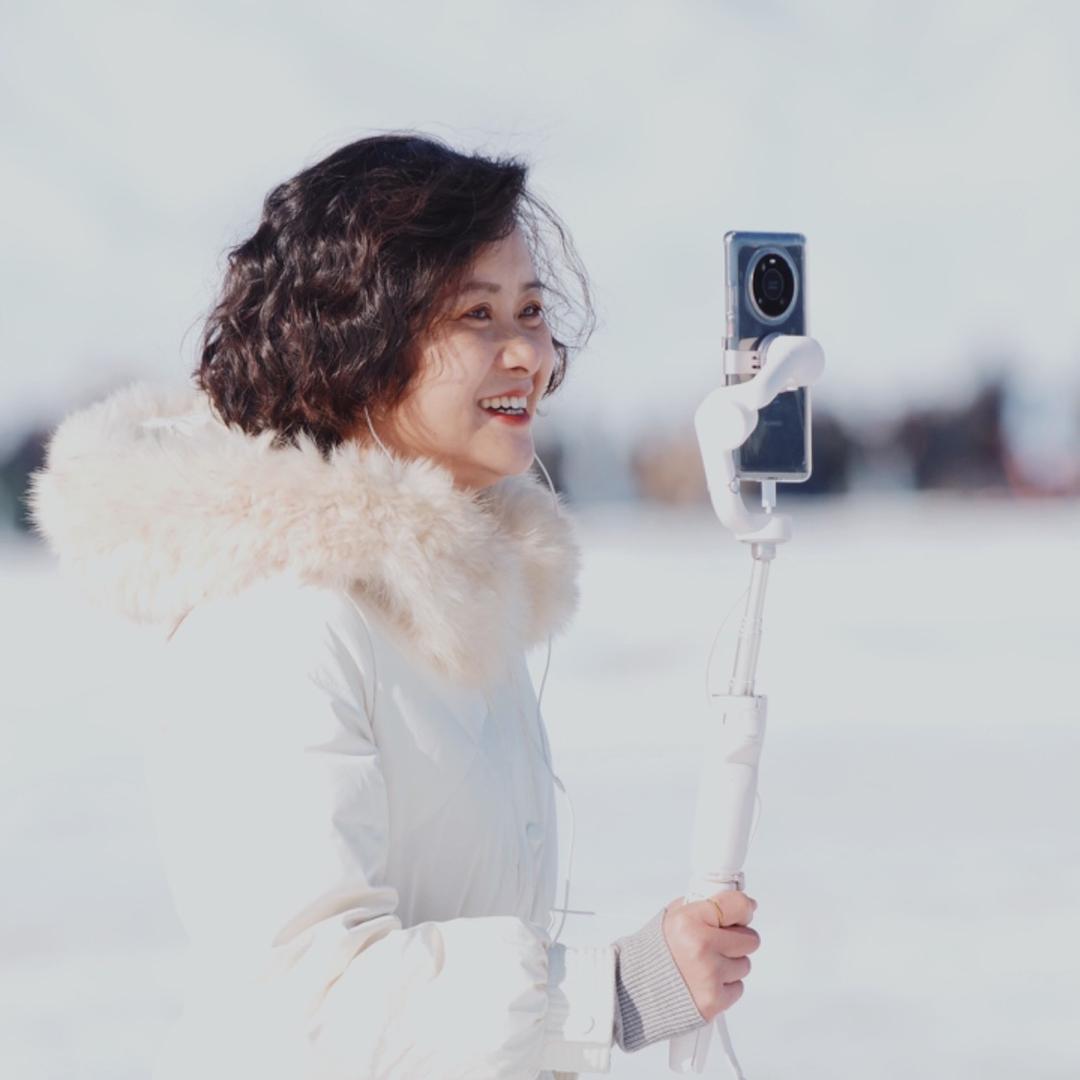 云游和布克赛尔