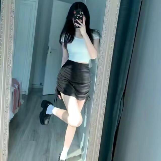 咪咪.