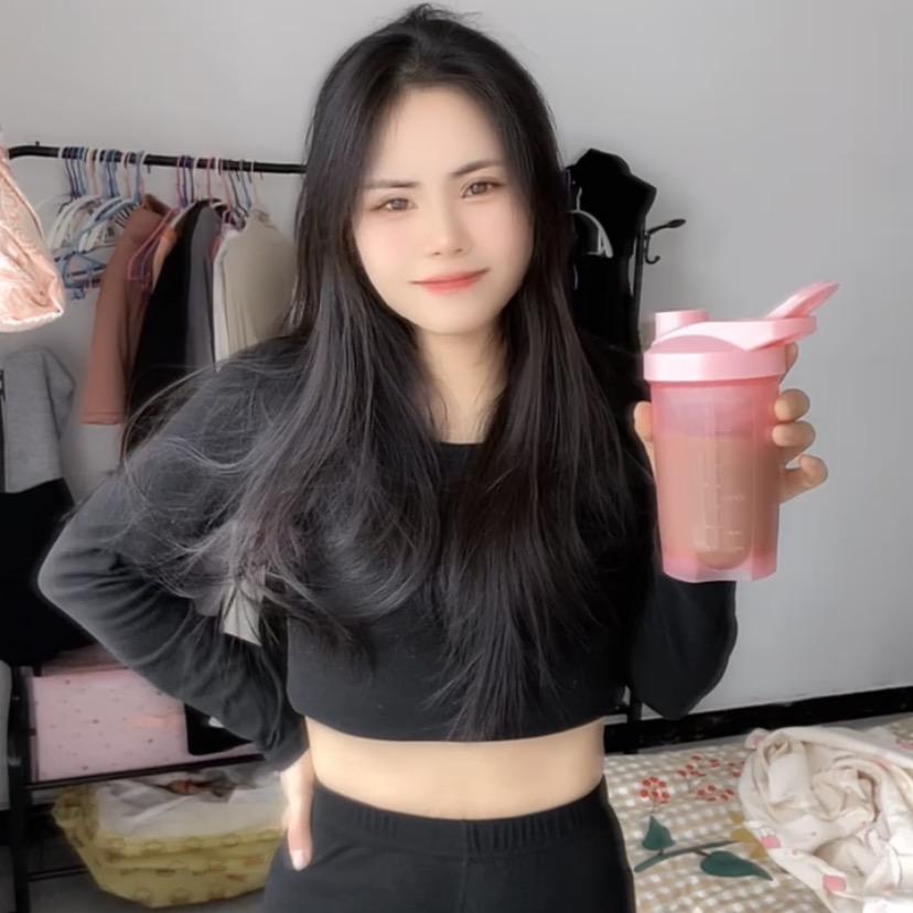 周周呀🎀