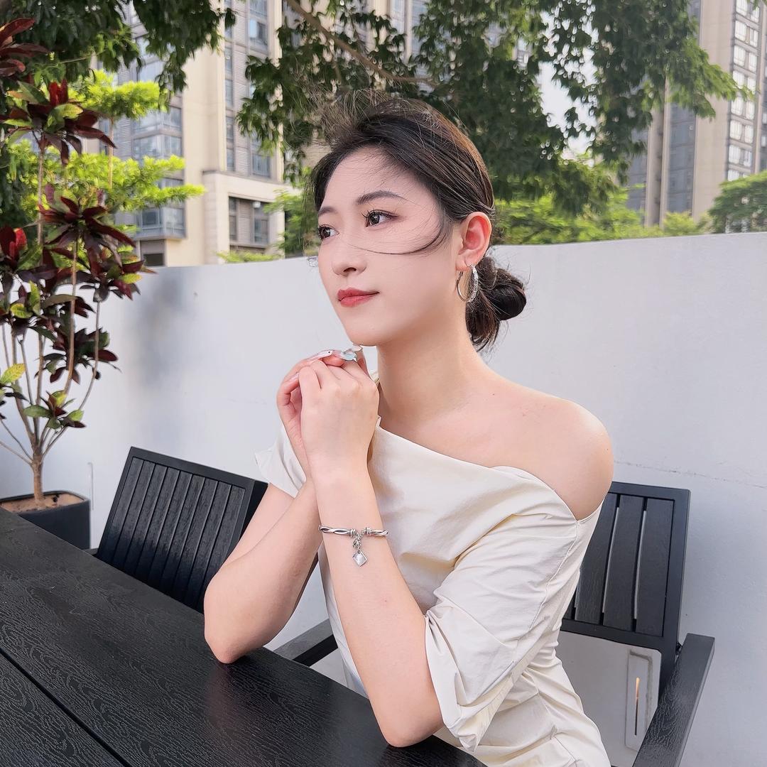 叮叮当和二货