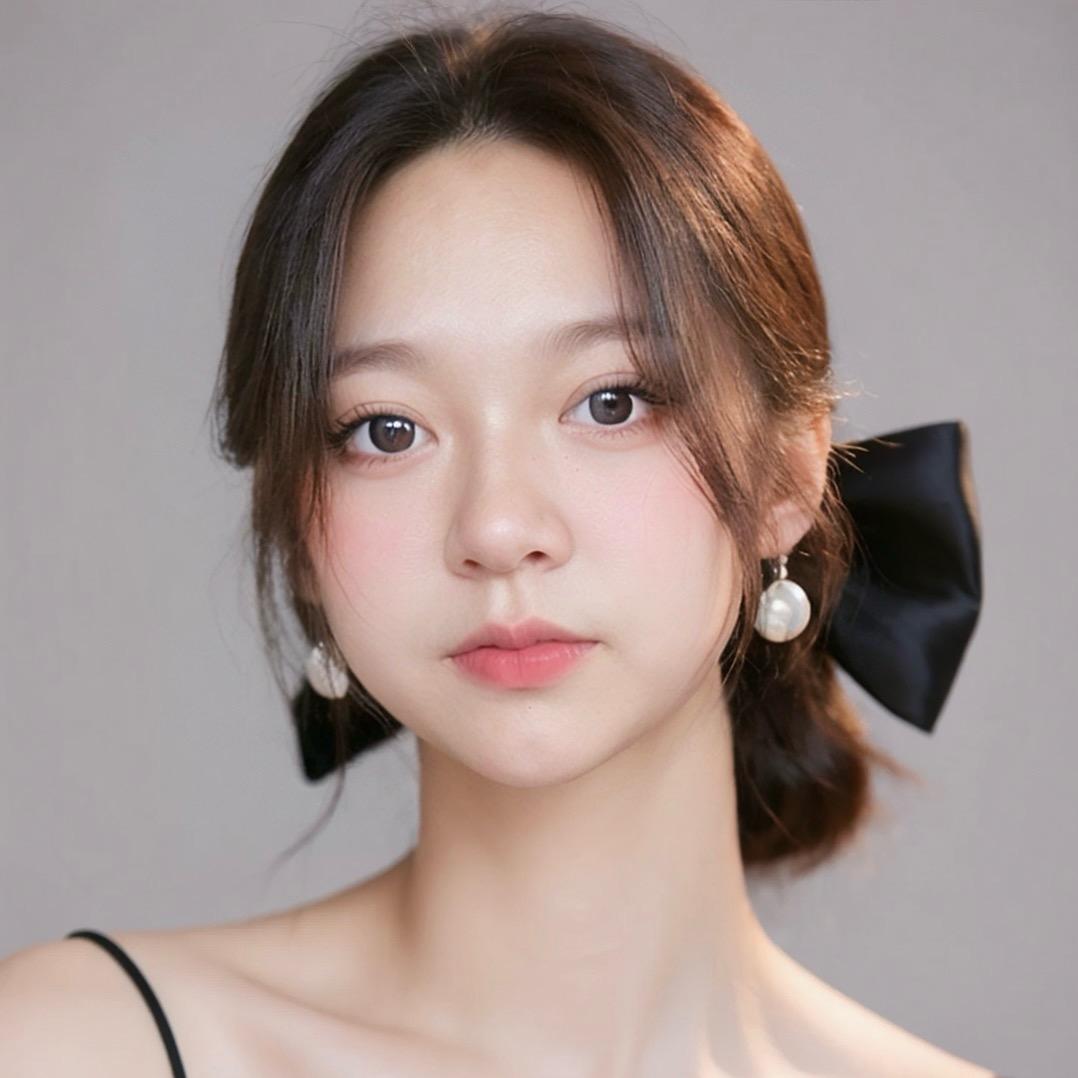 舔奶盖的小仙女