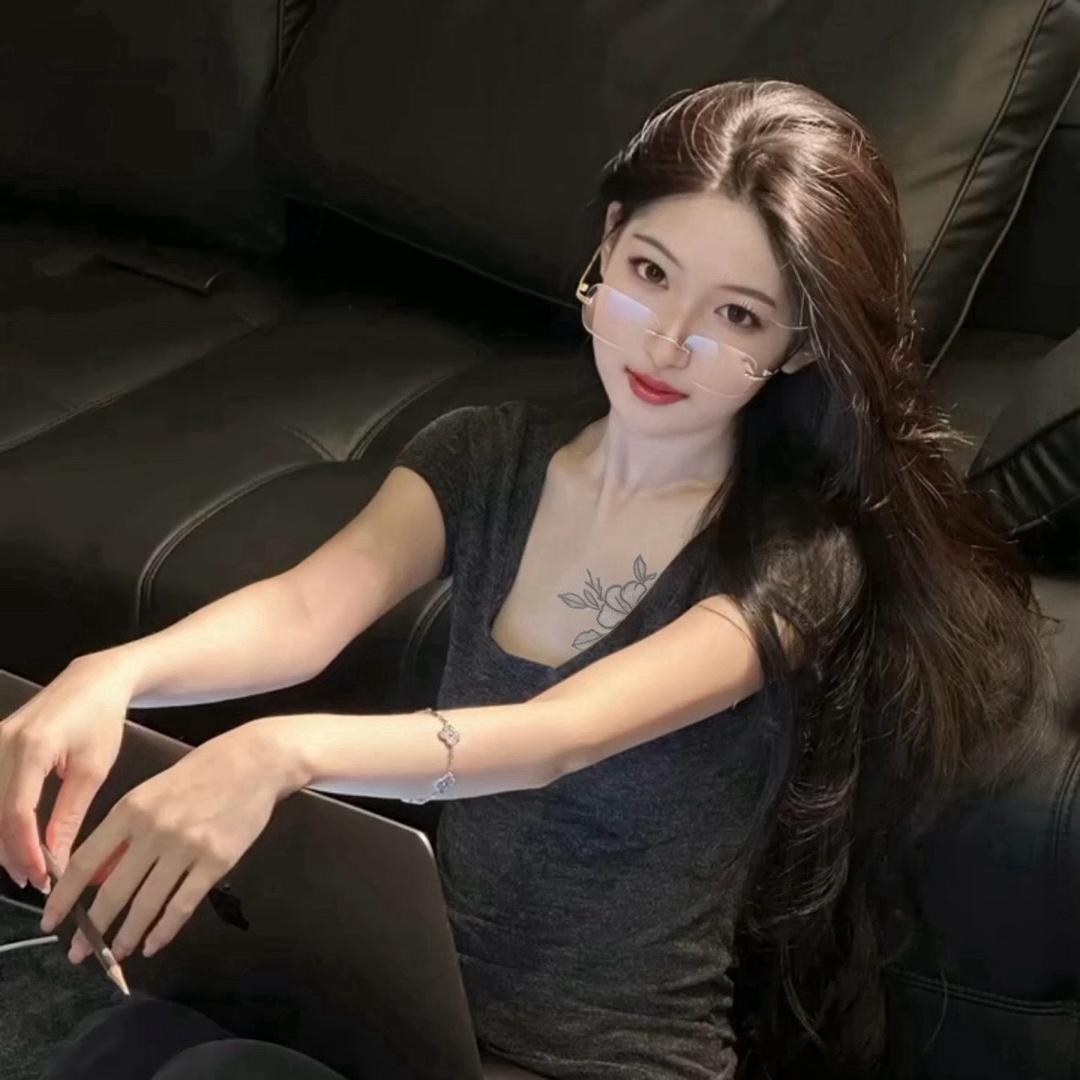 🫟妮妮酱🎀