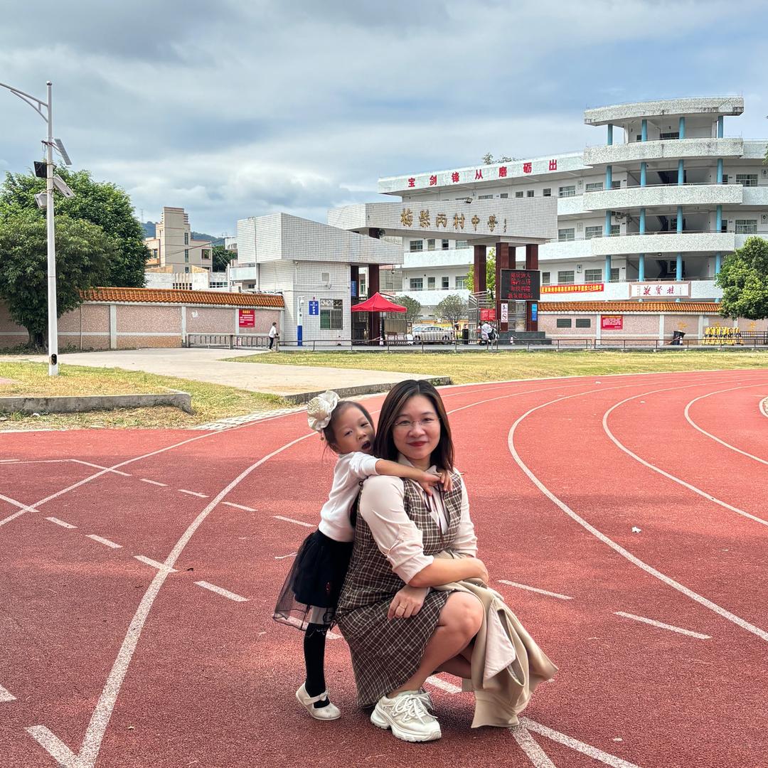 🐠🌸莓梵瑙🕊️✨💫