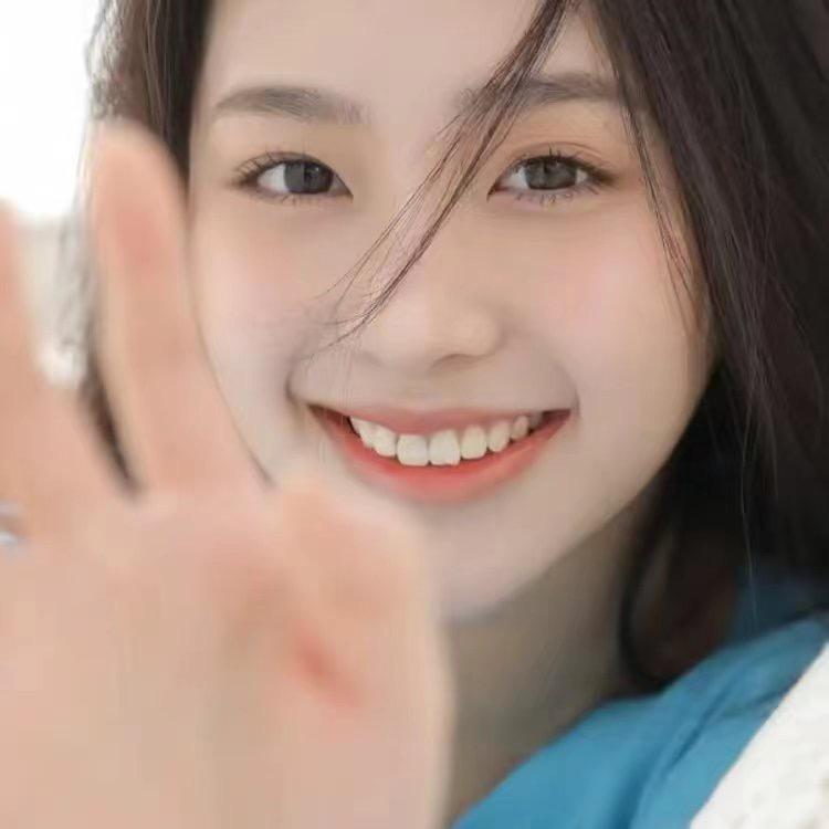 彩色淡奶油