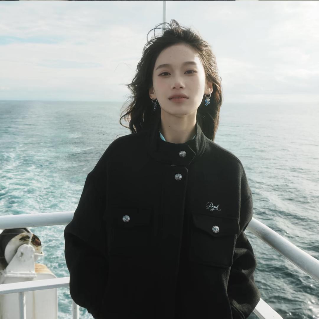 人傻嘴不甜长的不好看还没钱