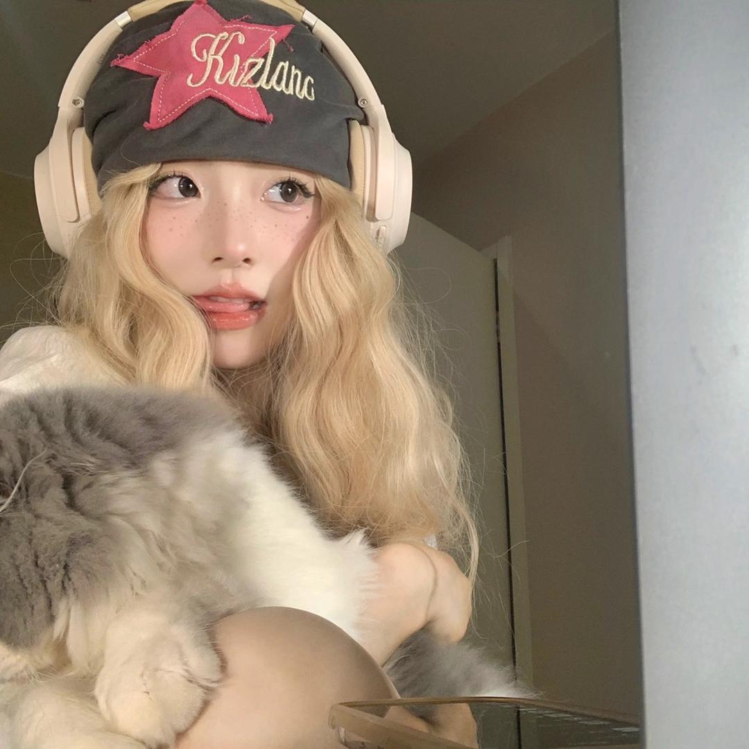 - 陈丫丫-