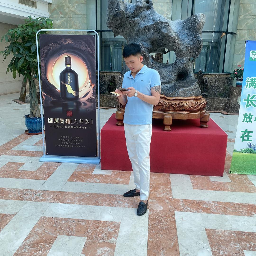 阿杰,