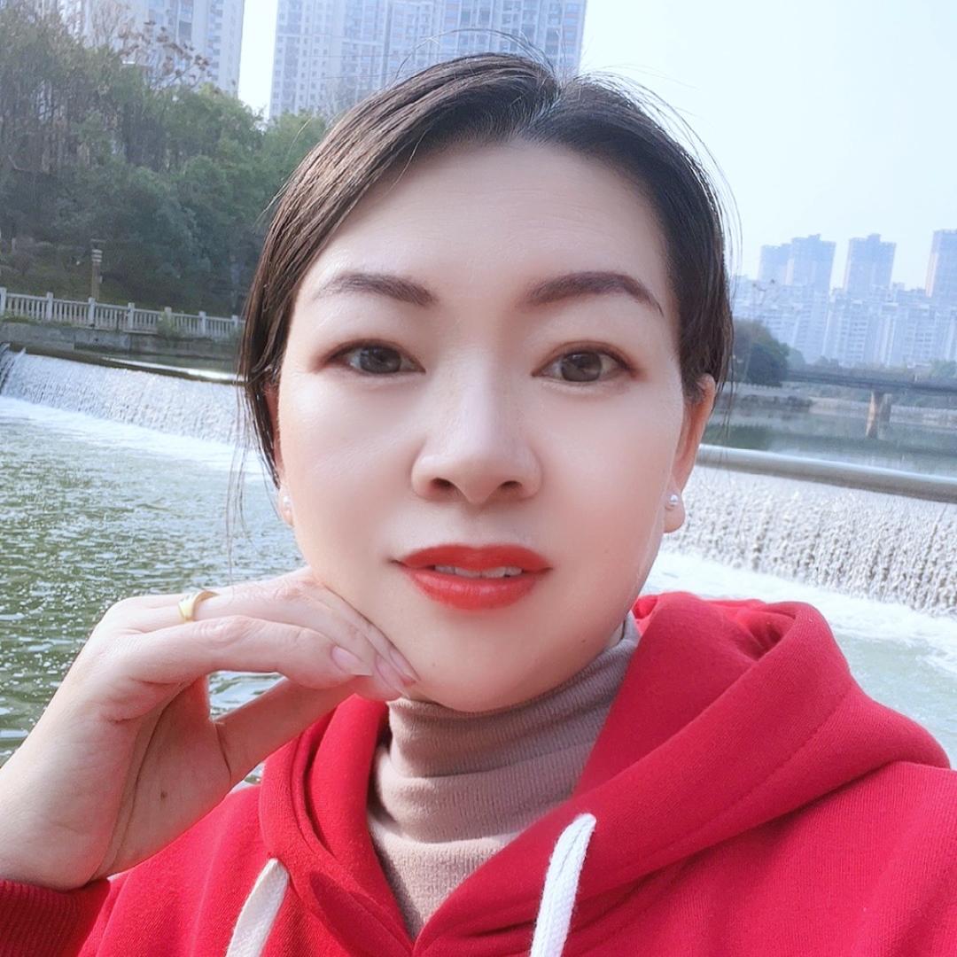 李菊菊