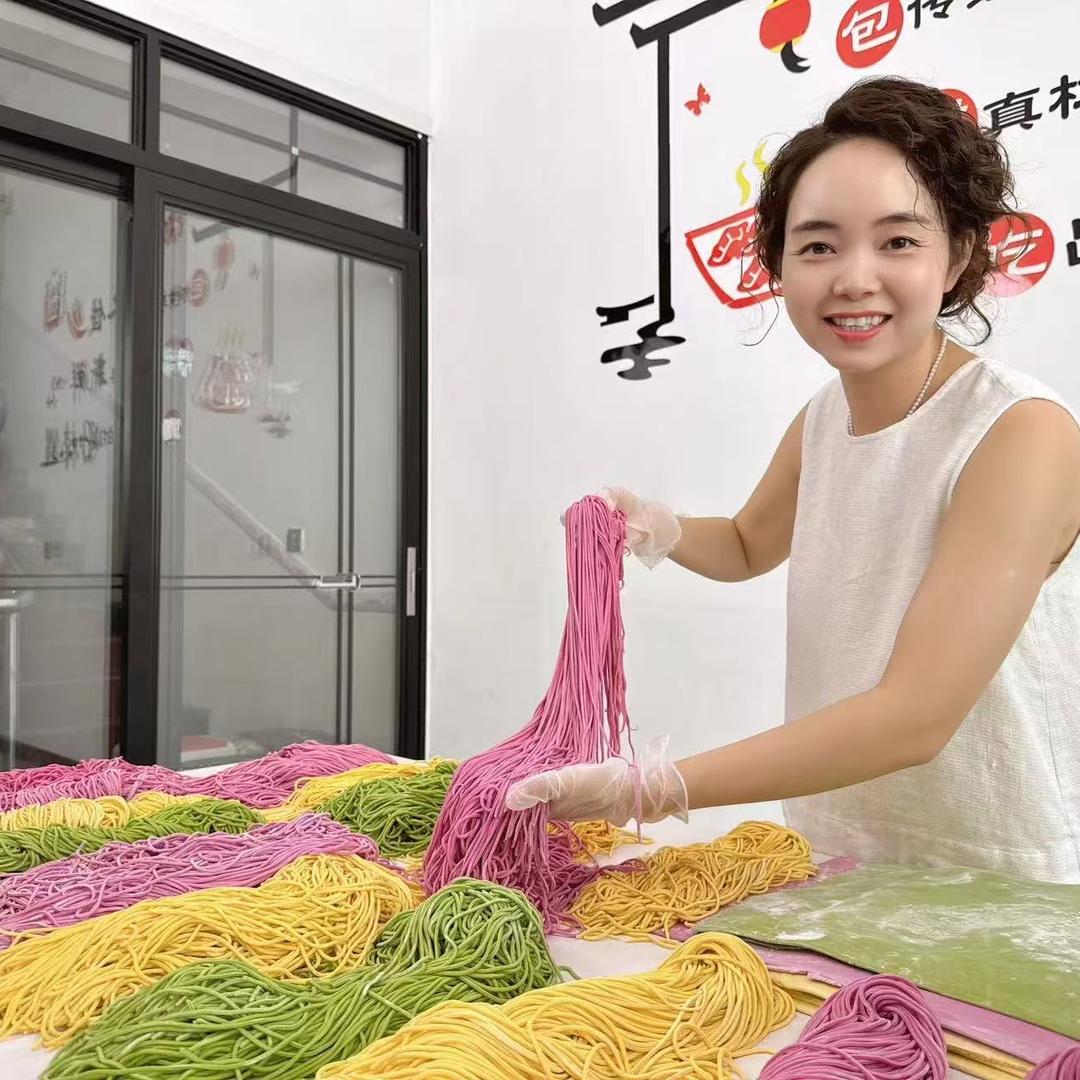 汨罗平姑娘手工饺子