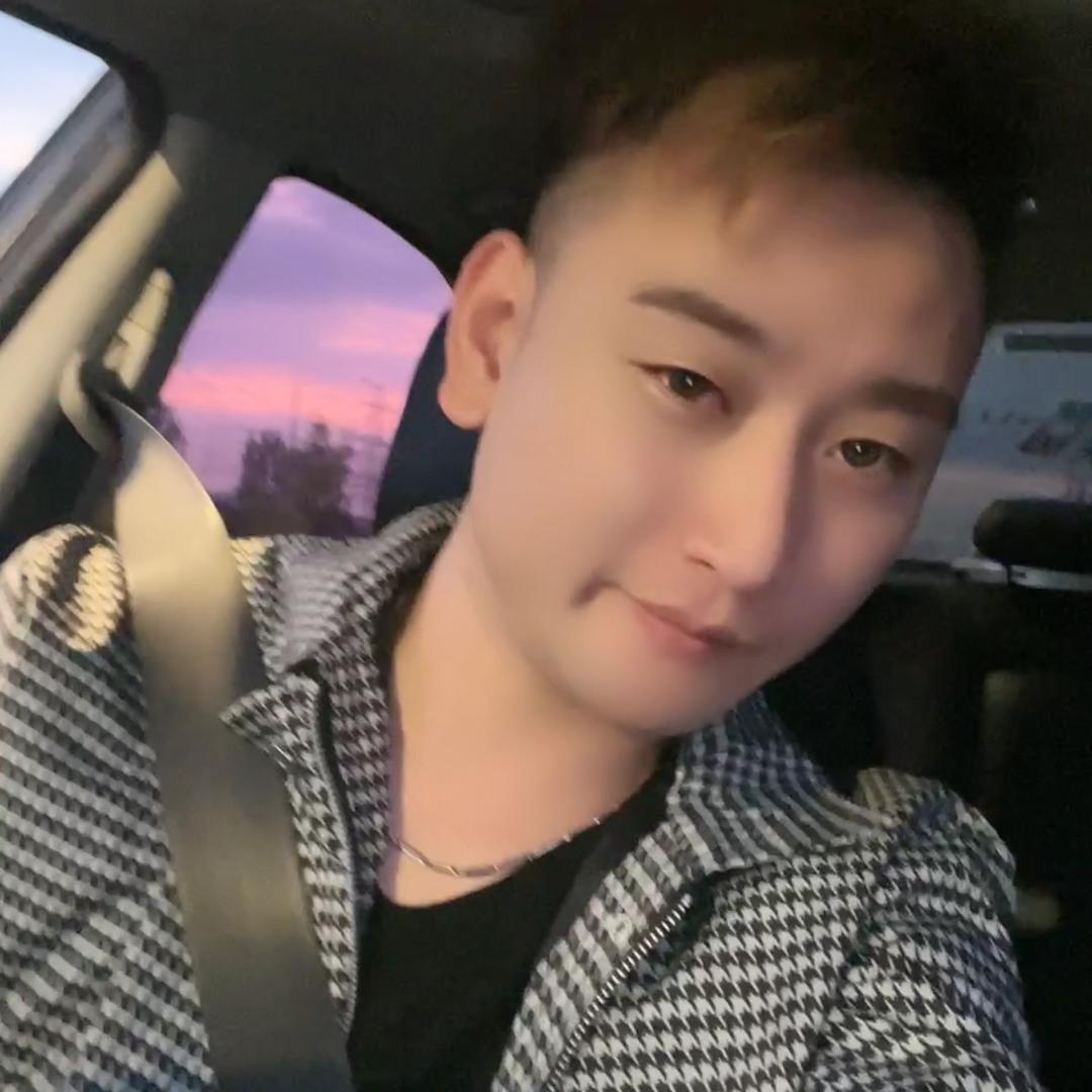 TT台球俱乐部小小糖