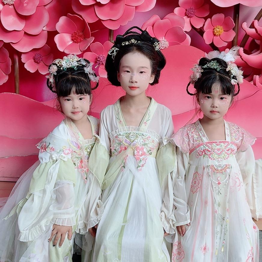 双胞胎糖糖果果👭