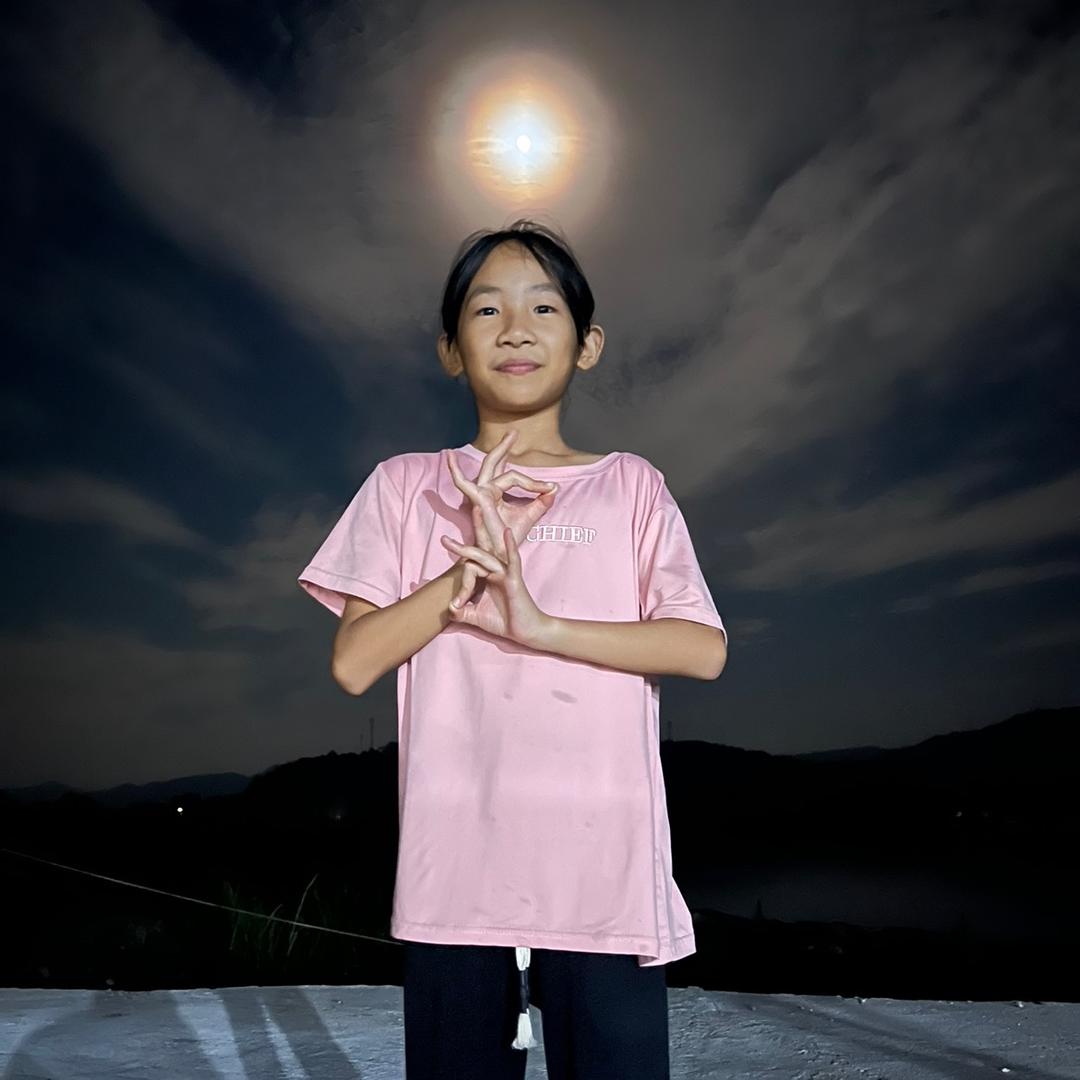 小妹，芷