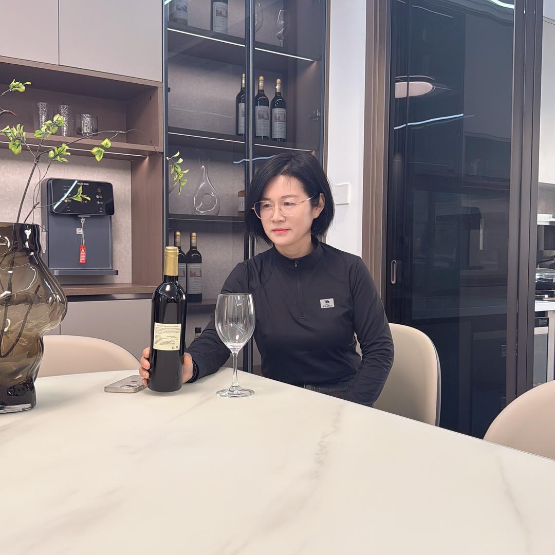 陵城卖家具的小岳总
