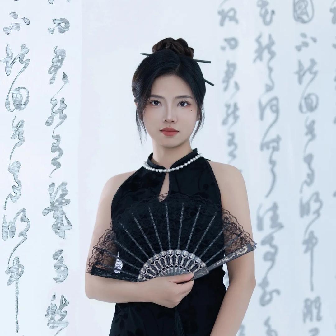 春华春天里的花🌹🌹🌹