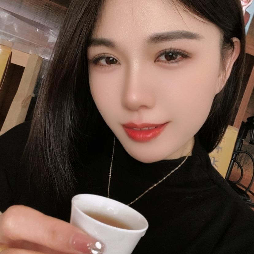 梅子，卖茶叶小姐姐。