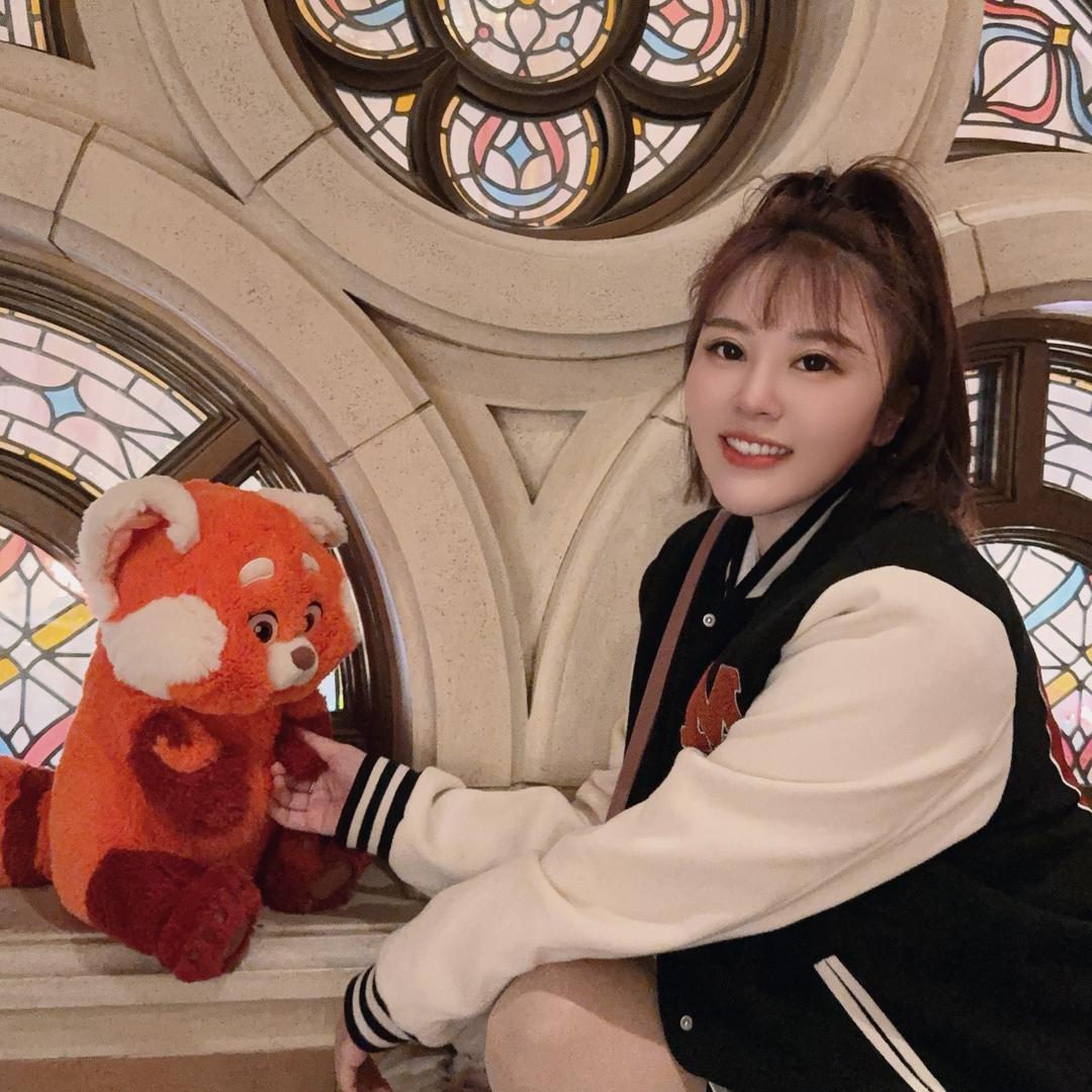 美美妈和小谊
