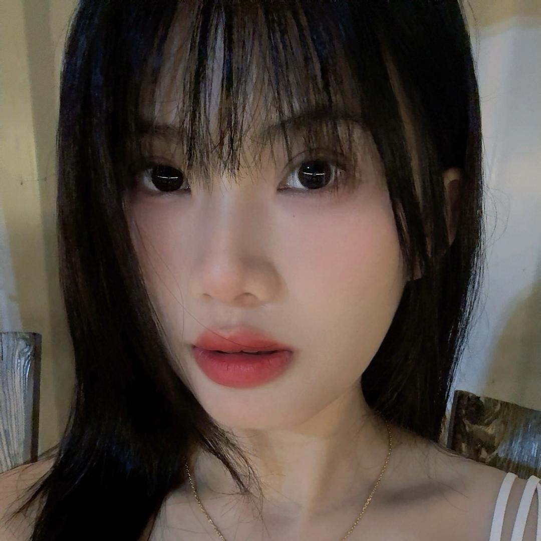 欣欣爱喝奶茶🧋