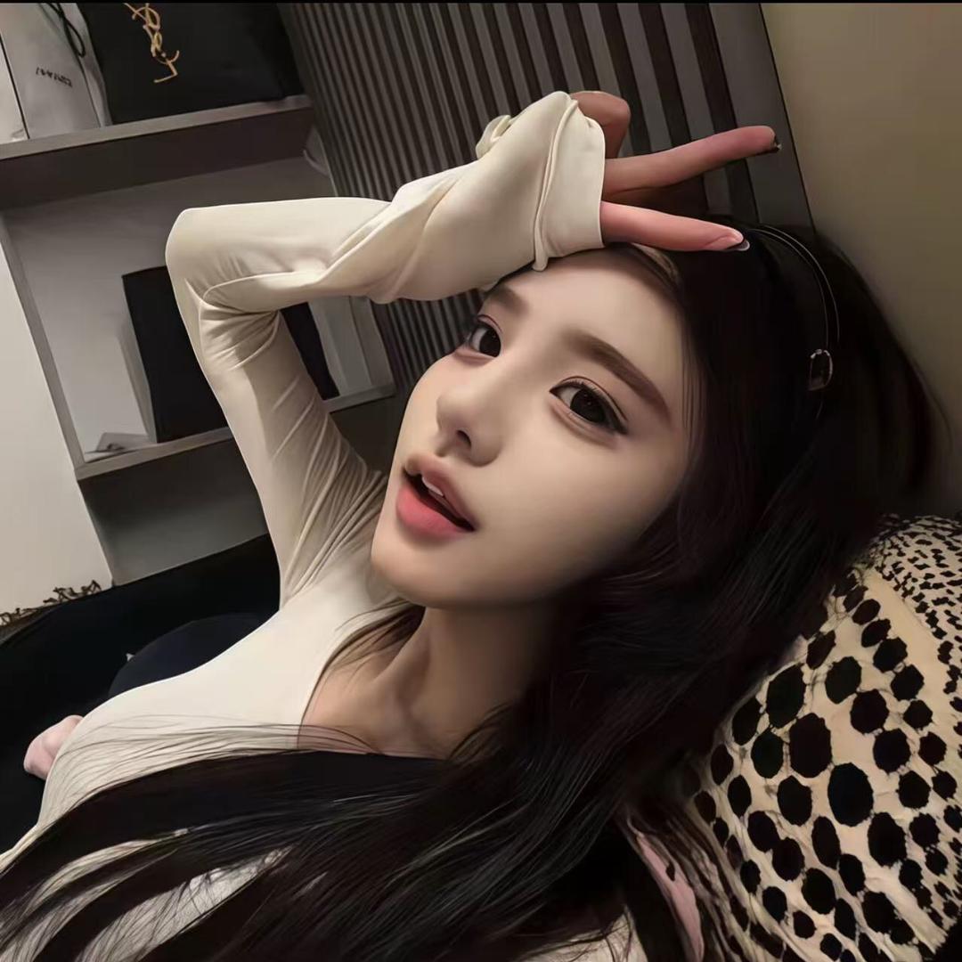 A 李小姐.-