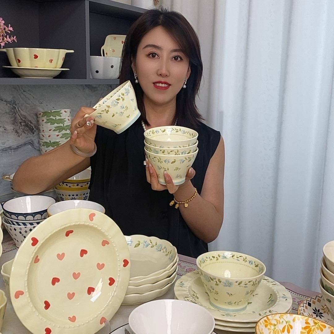 曼曼吖