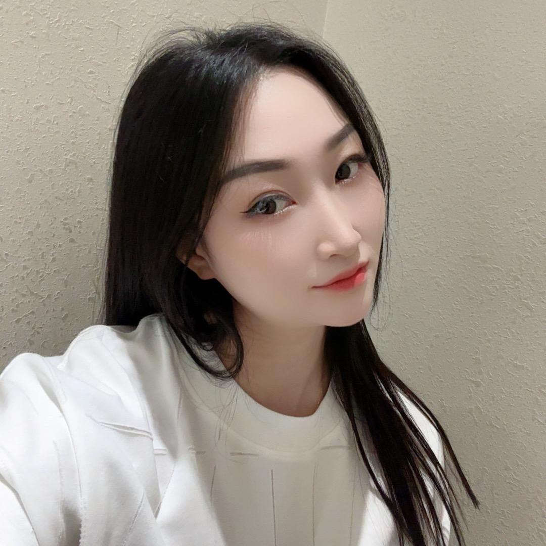 艾图艺国酒南路店一梅子