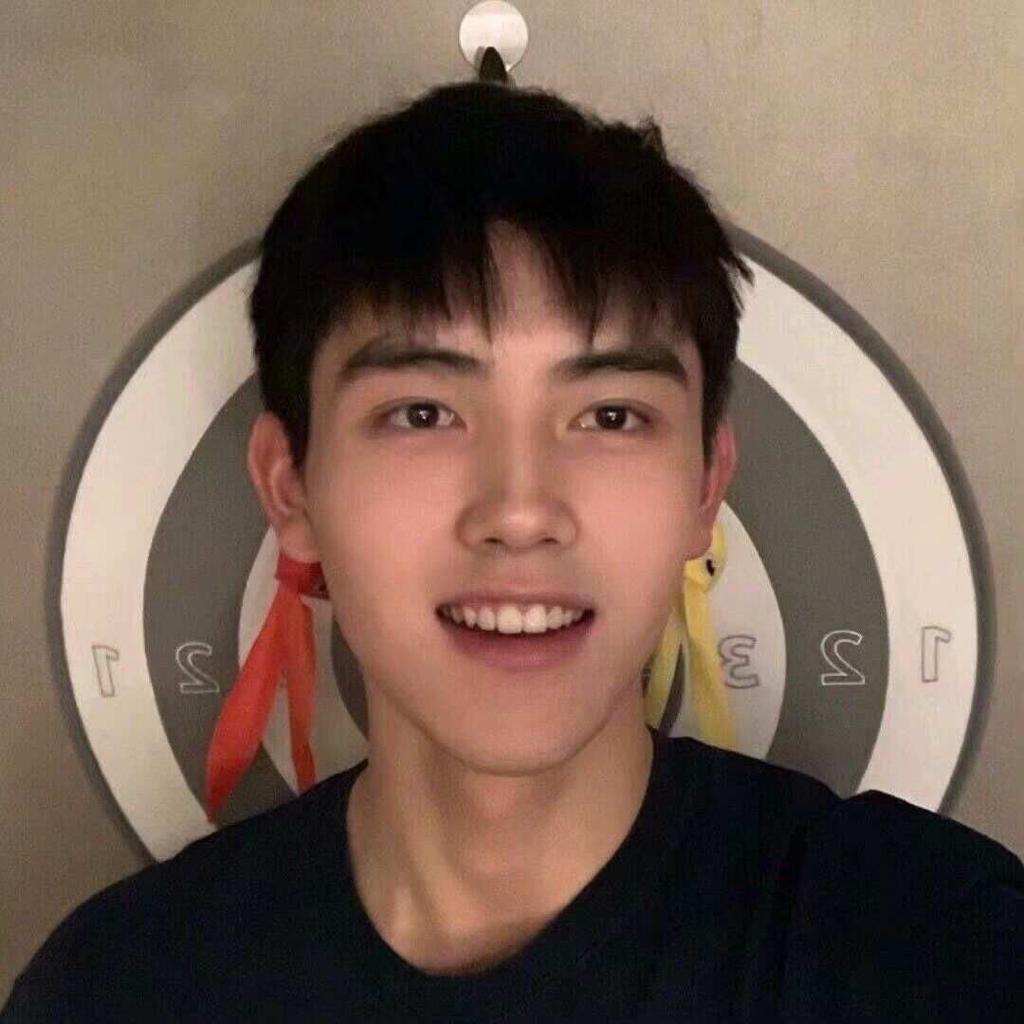 可隆米老鼠🌲🌲