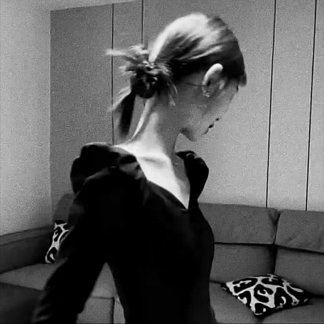 Wait💫