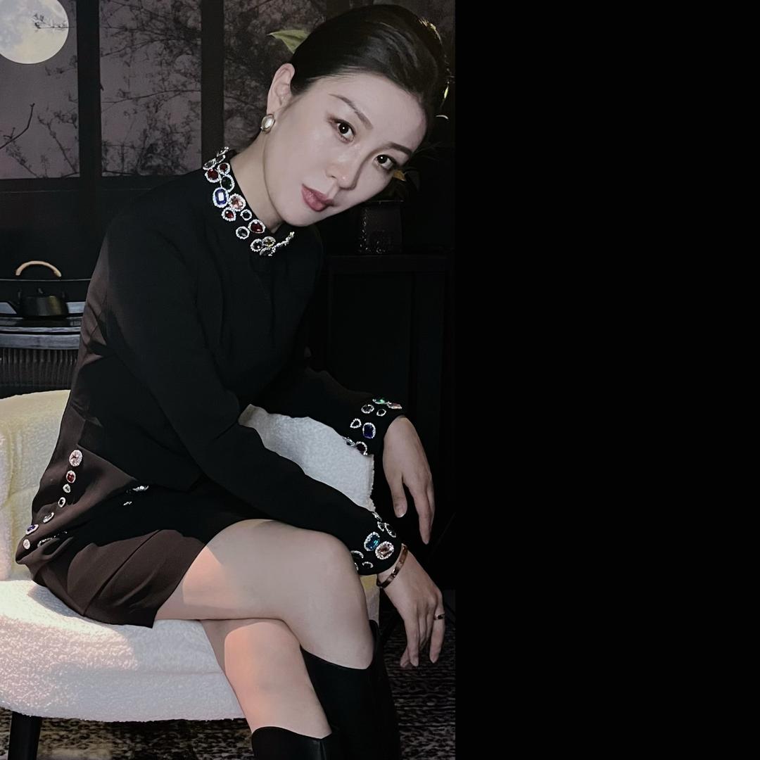 痞届一姐